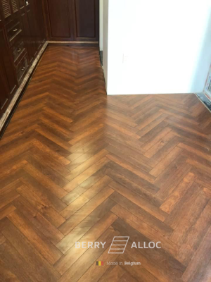 Sàn Gỗ Xương Cá Berry Alloc 8mm