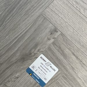 Sàn Gỗ Xương Cá Berry Alloc 8mm-1183