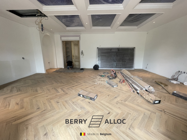 Sàn Gỗ Xương Cá Berry Alloc 12mm