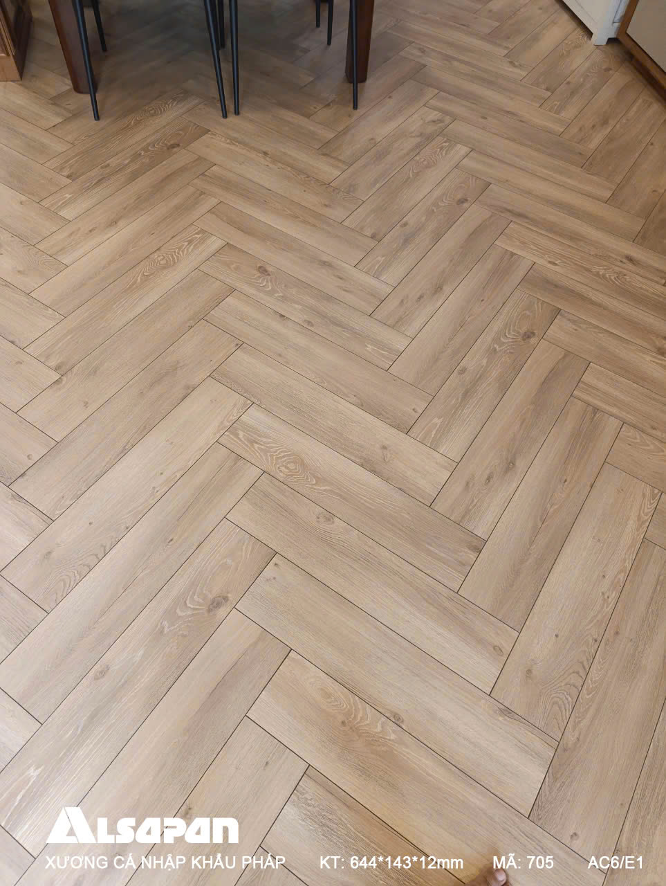 Sàn gỗ xương cá Alsa 12mm 705