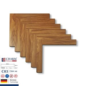 Sàn Gỗ Xương Cá Charm Cốt Xanh 12mm C03