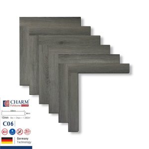 Sàn Gỗ Xương Cá Charm Cốt Xanh 12mm C06