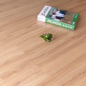 Sàn Gỗ Acacia 8mm A2735 Cốt Xanh